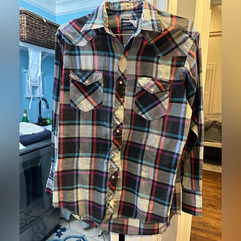 Vintage Wrangler Men's Black and Blue Plaid Shirt